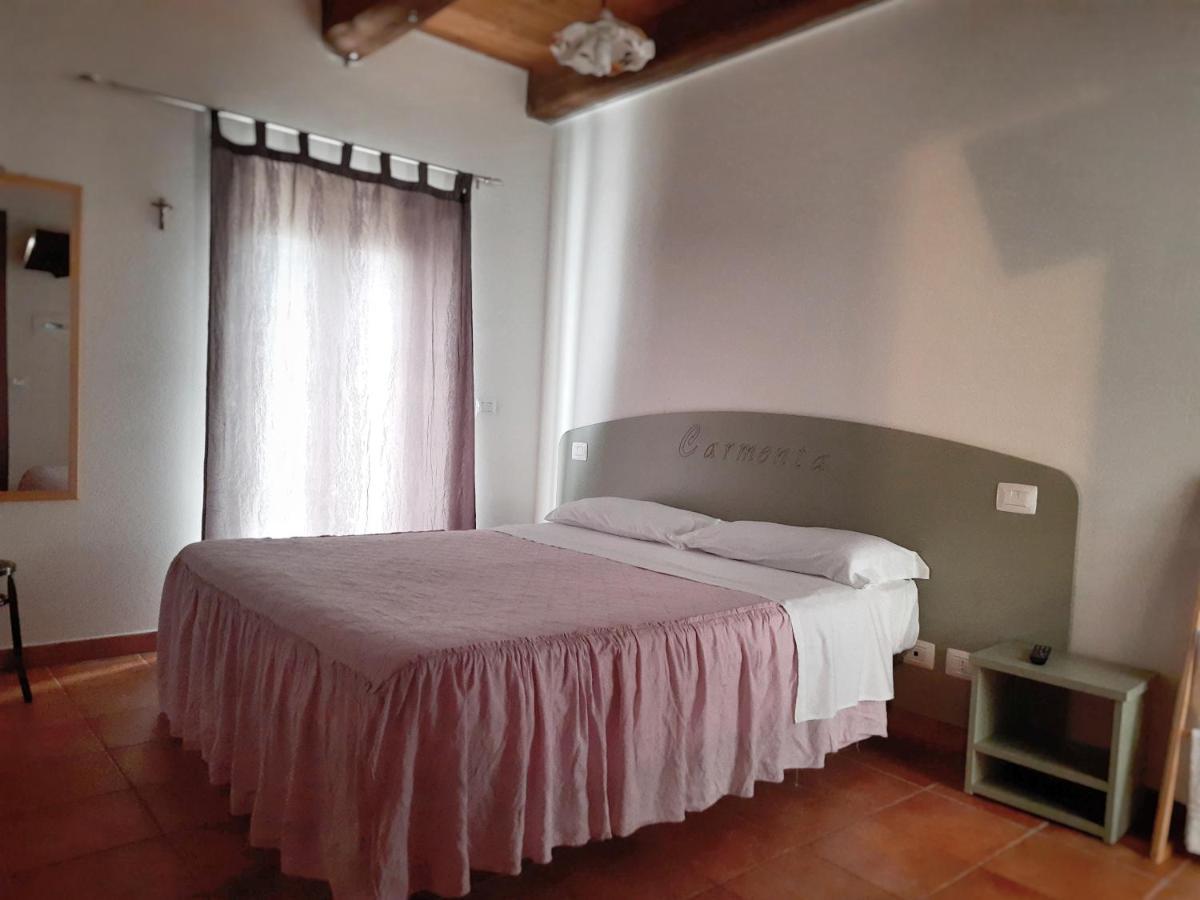 Agriturismo Antica Corte Montatteglia Habitación foto