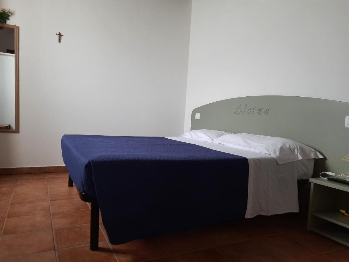 Agriturismo Antica Corte Montatteglia Habitación foto